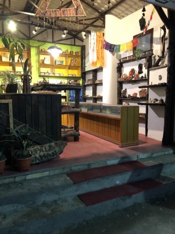 souvenir-shop-for-sale-in-thamel-big-1