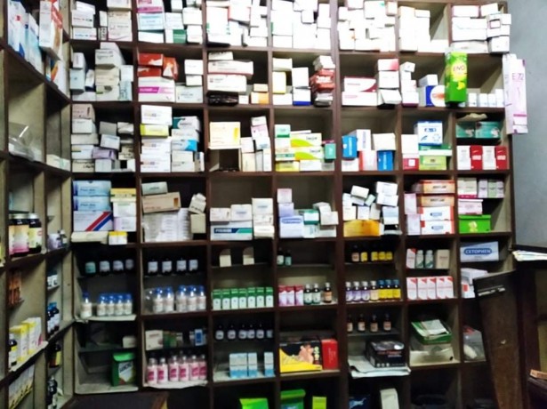 pharmacy-on-sale-at-pespsicola-big-0