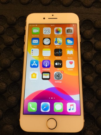 iphone7-32gb-big-1
