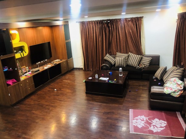 attractive-6bhk-bungalow-rent-big-0