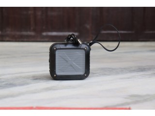 Outdoor Waterproof Bluetooth Speaker