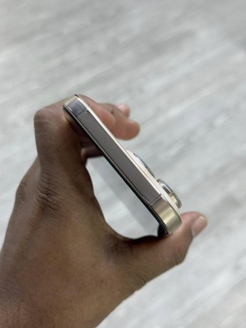 apple-iphone-16promax1tb-big-1