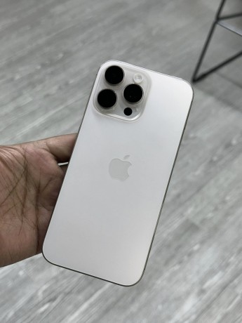 apple-iphone-16promax1tb-big-2