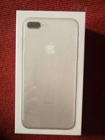 brand-new-i-phone-7-128gb-big-1