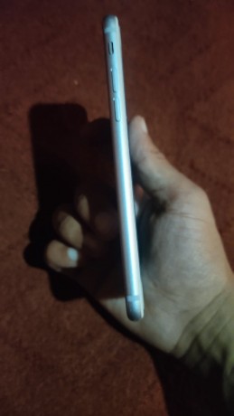 iphone-7-128-gb-big-2