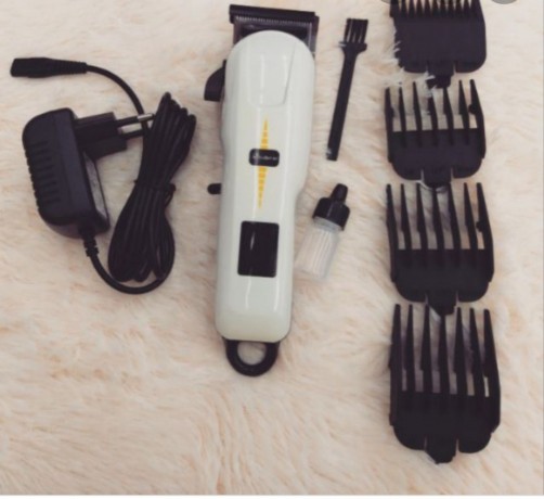 hair-trimmer-geemy-big-3