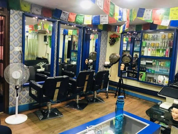 beauty-parlor-skin-care-for-sale-big-0