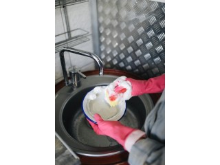 Hire our experienced and reliable housemaids today!