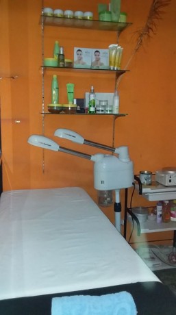 beauty-salon-for-sale-big-2