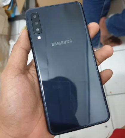 samsung-a7-big-1