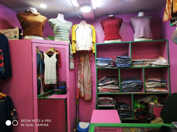 ladies-fancy-shop-for-sale-big-2