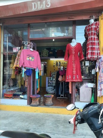 ladies-fancy-shop-for-sale-big-0