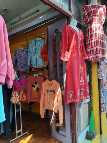 ladies-fancy-shop-for-sale-big-1