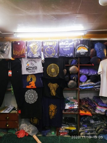 fancy-shop-for-sale-big-3