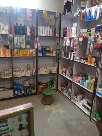 cosmetic-shop-for-sale-big-2