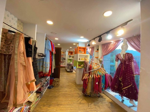shutter-with-decoration-for-sale-big-0