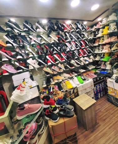 shoes-shop-for-sale-big-1