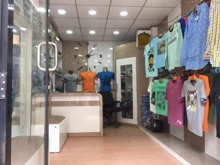 नयाँ बानेश्वर नजिकै शंखमुलमा चलिरहेको Gents Fancy Shop बिक्रीमा l