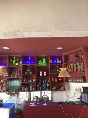 b-l-restaurant-b-big-0