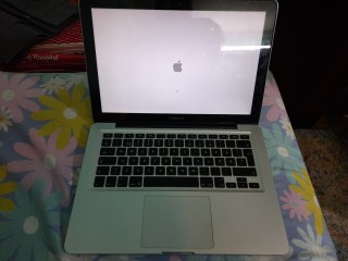 Sell laptop ( Apple)