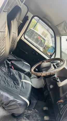 maruti-suzuki-eeco-cargo-van-big-2
