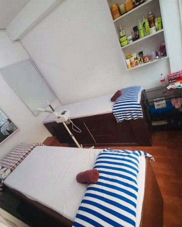 bl-l-beauty-parlor-l-l-b-big-3