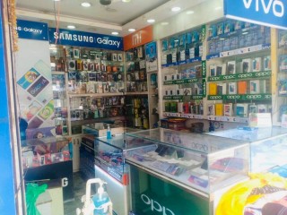 चाबहिलमा चलिरहेको Mobile & Accessories सुलभ मुल्यमा बिक्रीमा