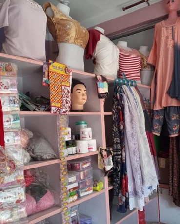 l-beauty-parlor-cosmetic-shop-l-l-b-big-3