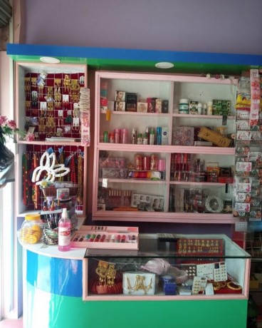 l-beauty-parlor-cosmetic-shop-l-l-b-big-0