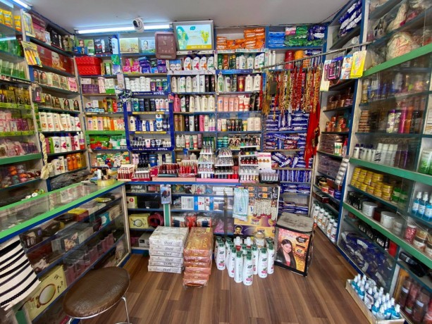 bb-l-wholesale-cosmetic-shop-l-l-b-big-3