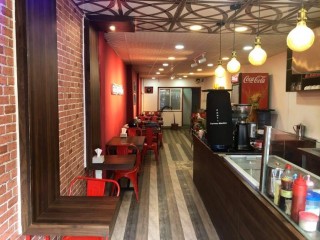 चाबहिलमा चलिरहेको Restaurant बिक्रीमा