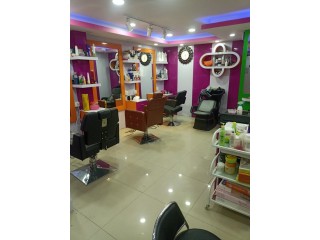 Unisex Beauty Salon for Sale