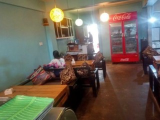 चाबहिलमा चलिरहेको Restaurant बिक्रीमा