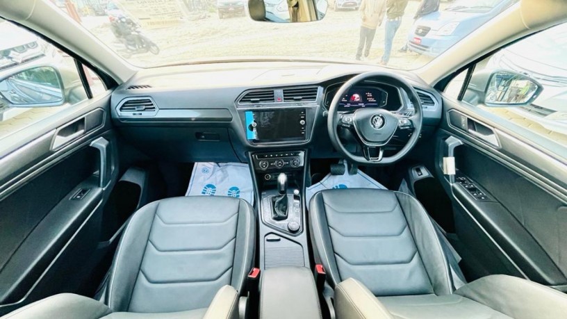volkswagen-tiguan-all-space-brand-new-20-4motion-auto-transmission-big-2