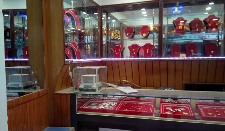 gold-silver-shop-for-sale-big-3