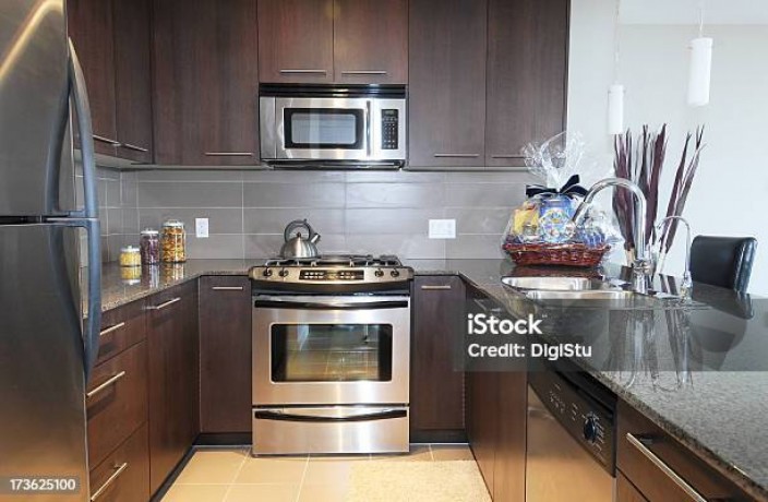 microwave-oven-repair-9802074555-5970066-big-0